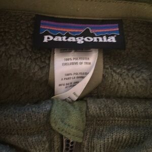 XL Patagonia sweater jacket